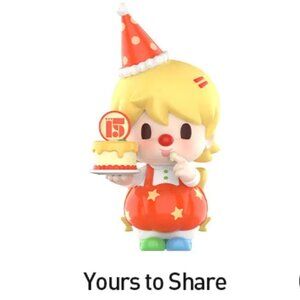 Pop Mart Celebrating the Moment 15th Anniversary Series - Sweet Bean